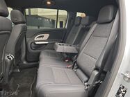 Mercedes-Benz GLB (2025)