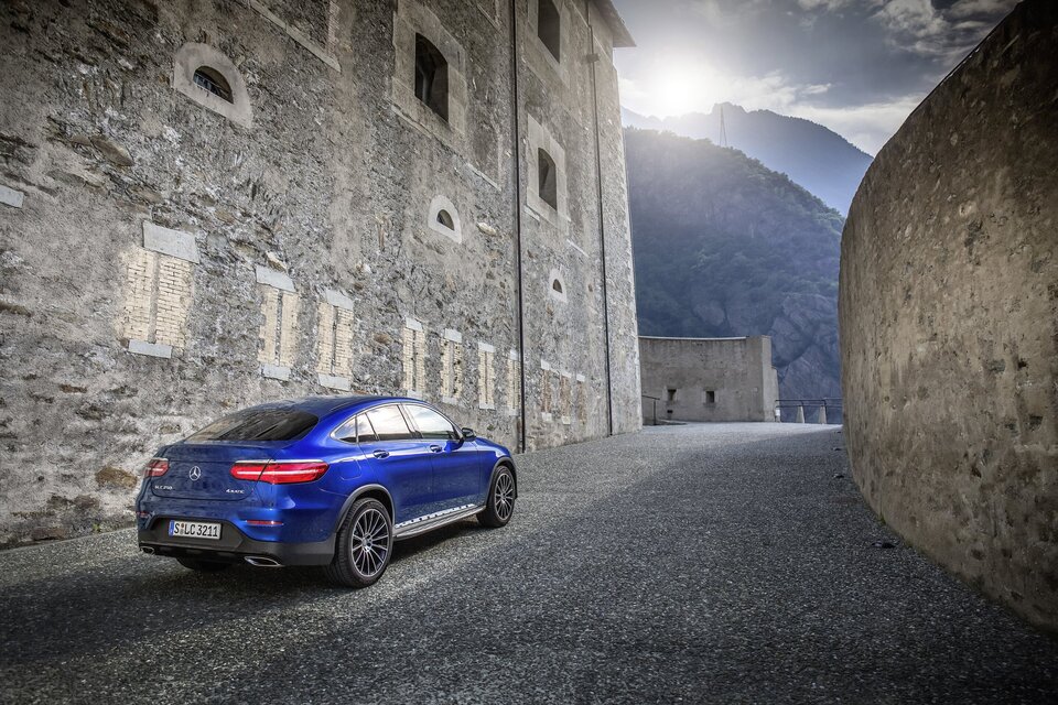 Mercedes-Benz GLC (2016)