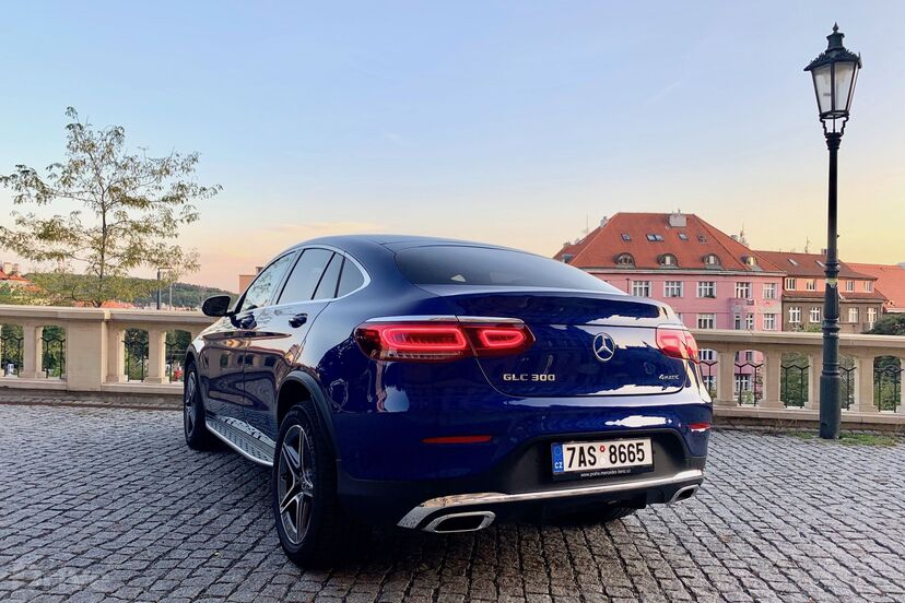 Mercedes-Benz GLC (2019)