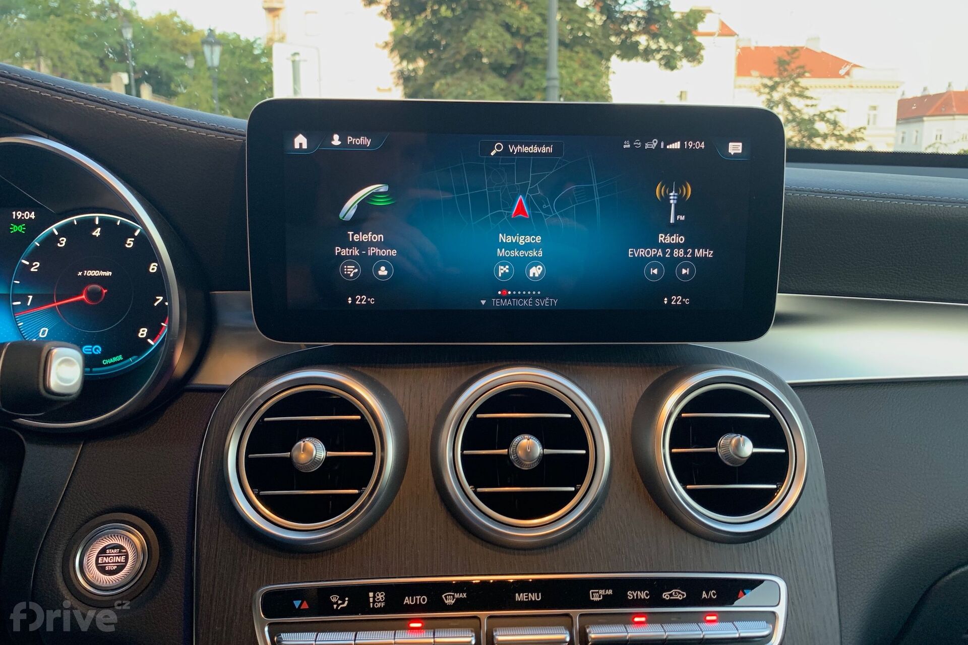 Mercedes-Benz GLC (2019)