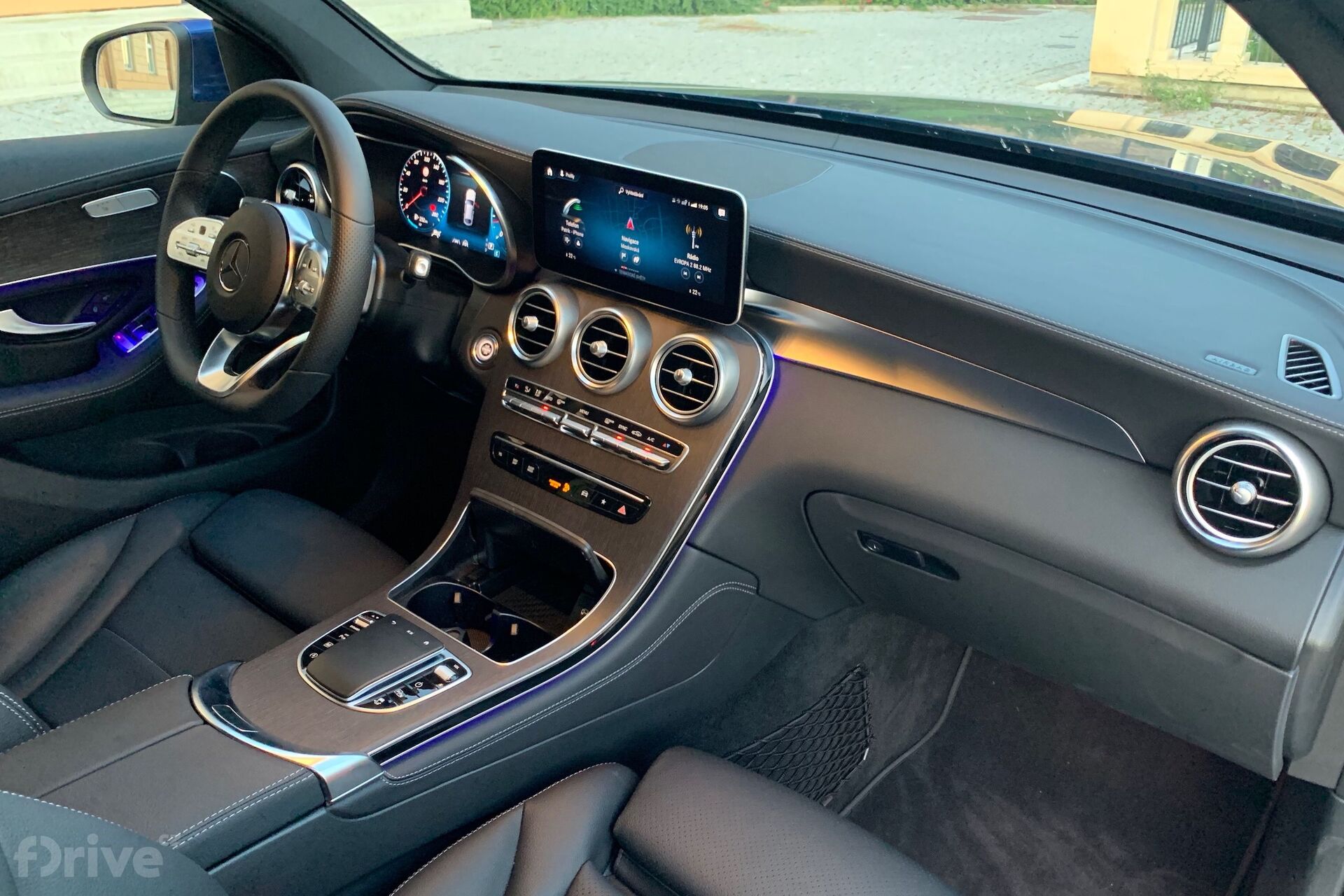 Mercedes-Benz GLC (2019)