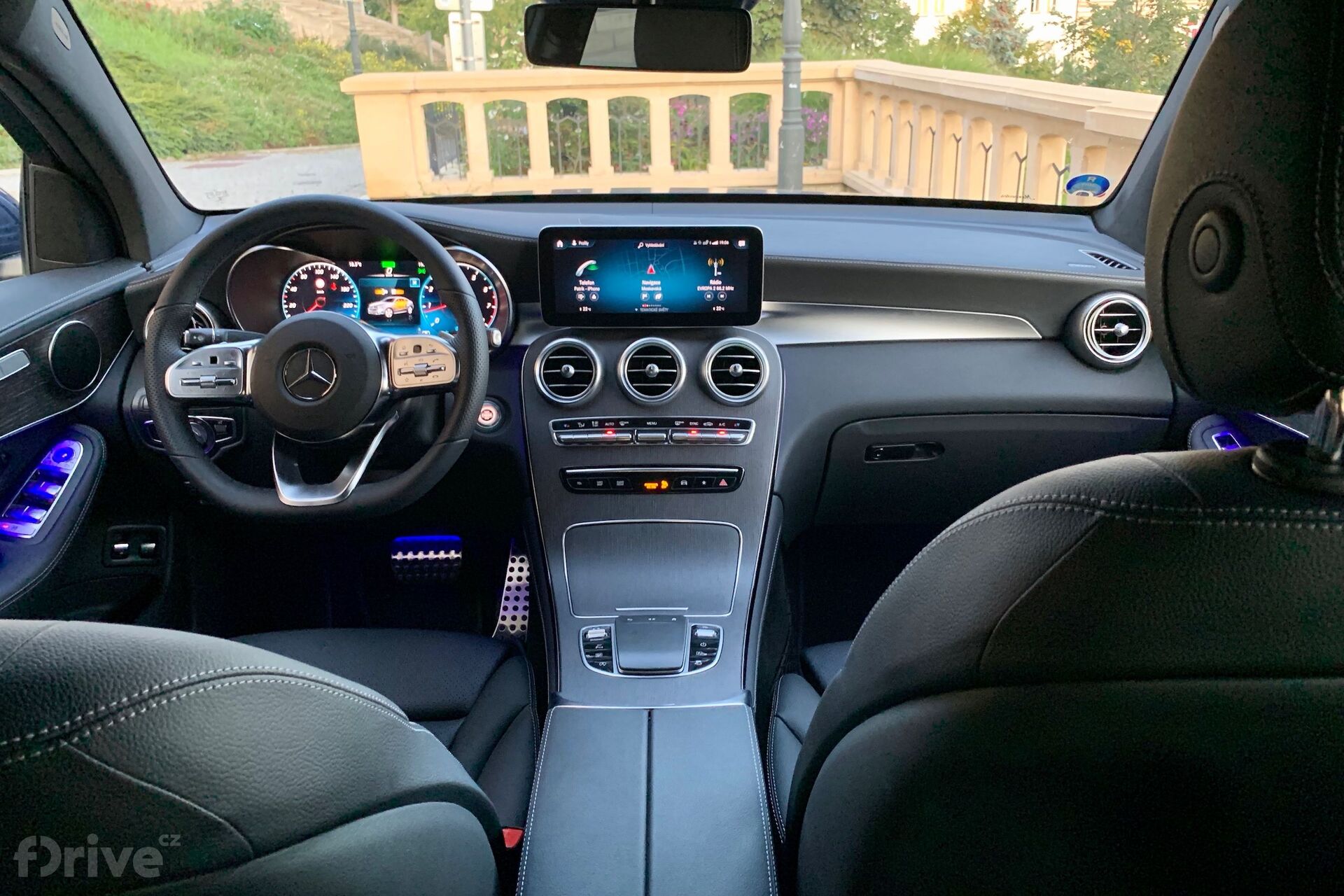 Mercedes-Benz GLC (2019)