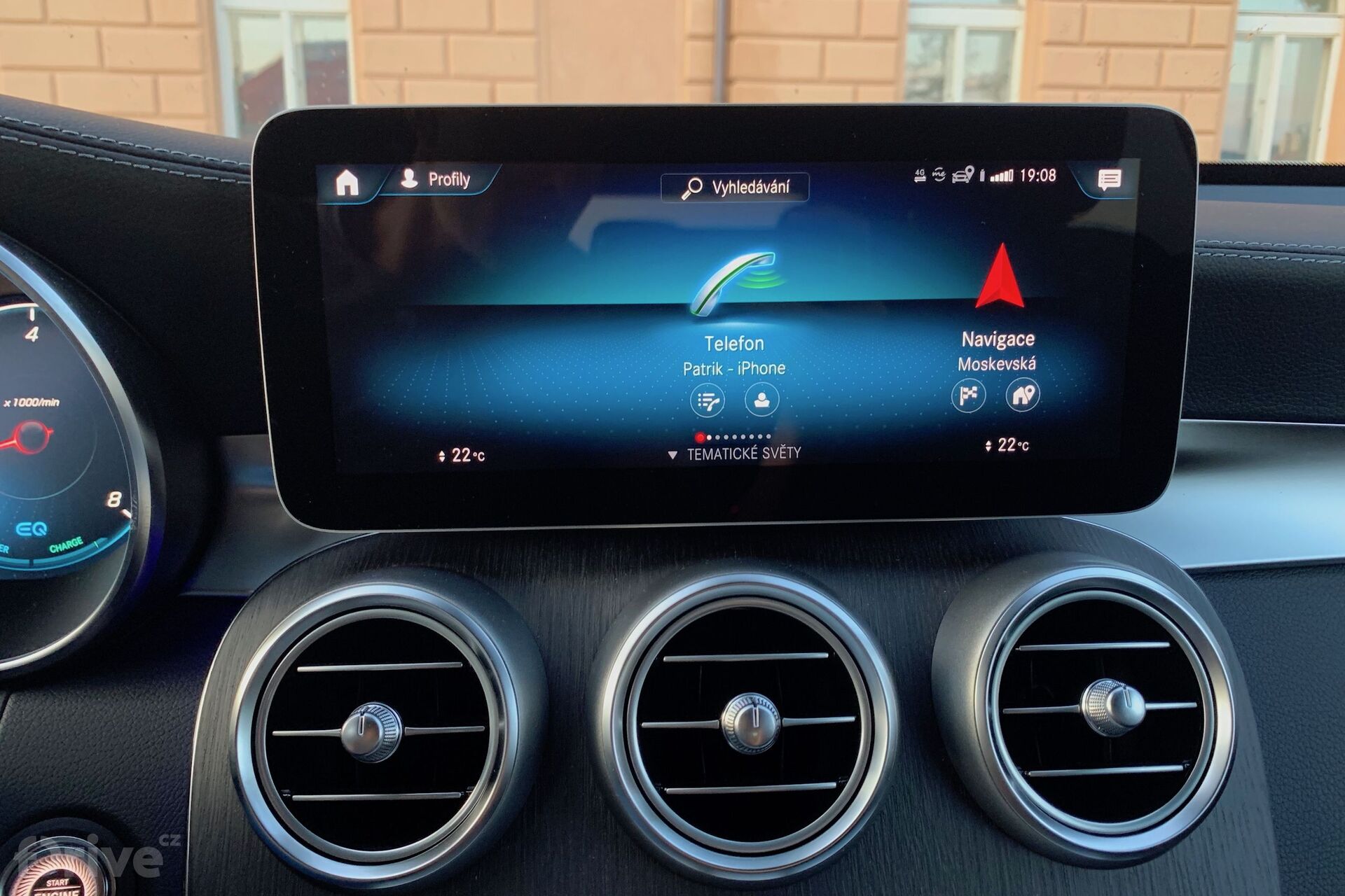 Mercedes-Benz GLC (2019)