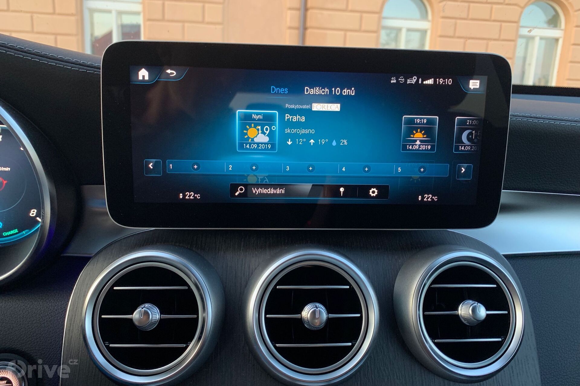 Mercedes-Benz GLC (2019)