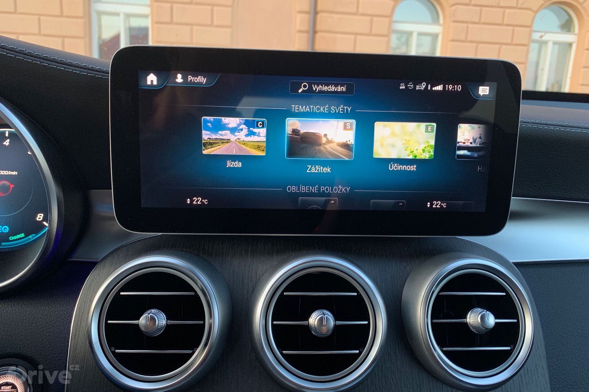 Mercedes-Benz GLC (2019)