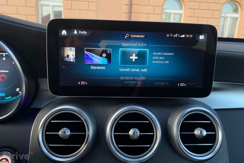 Mercedes-Benz GLC (2019)