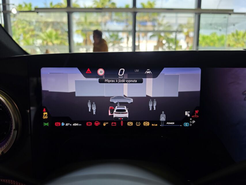 Mercedes-Benz GLC (2025)