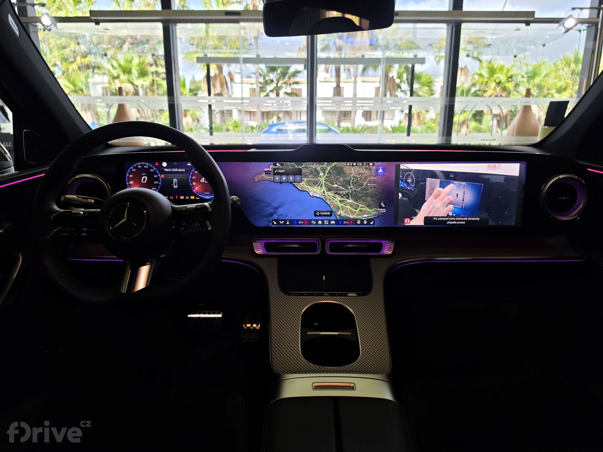 Mercedes-Benz GLC (2025)