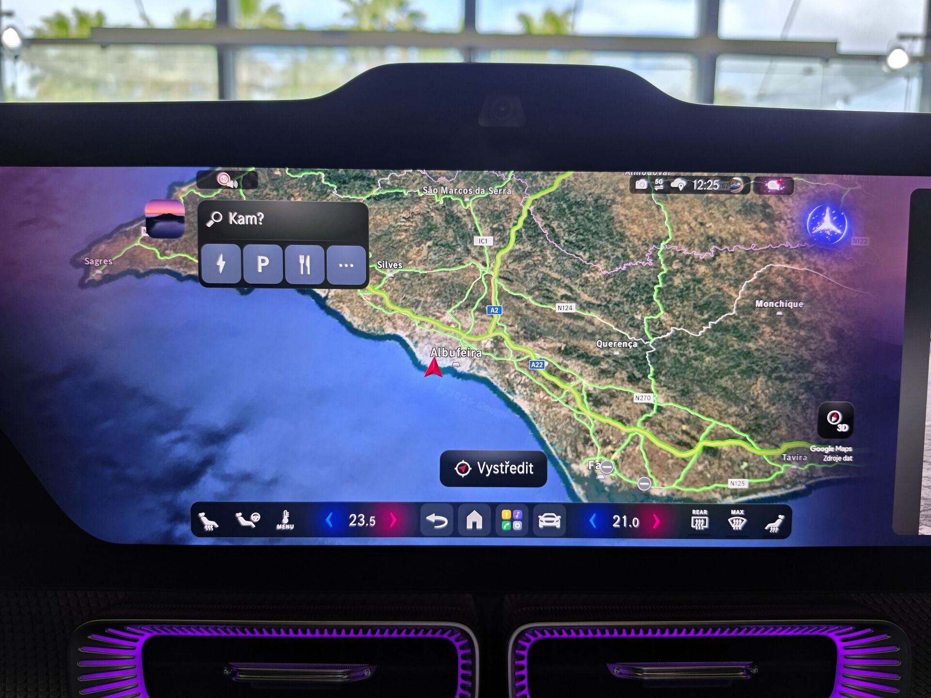 Mercedes-Benz GLC (2025)