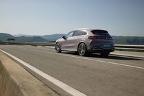 Mercedes-Benz GLC (2025)