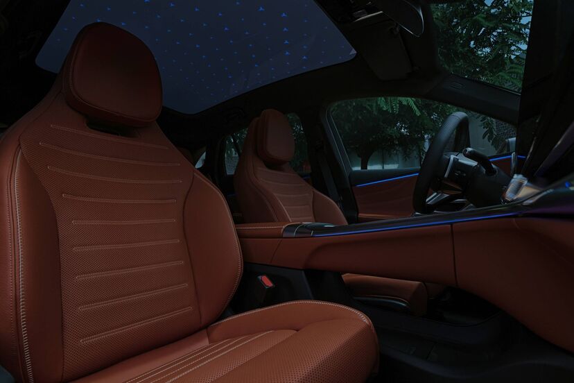 Mercedes-Benz GLC (2025)