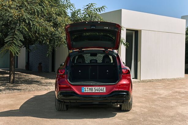 Mercedes-Benz GLC (2025)