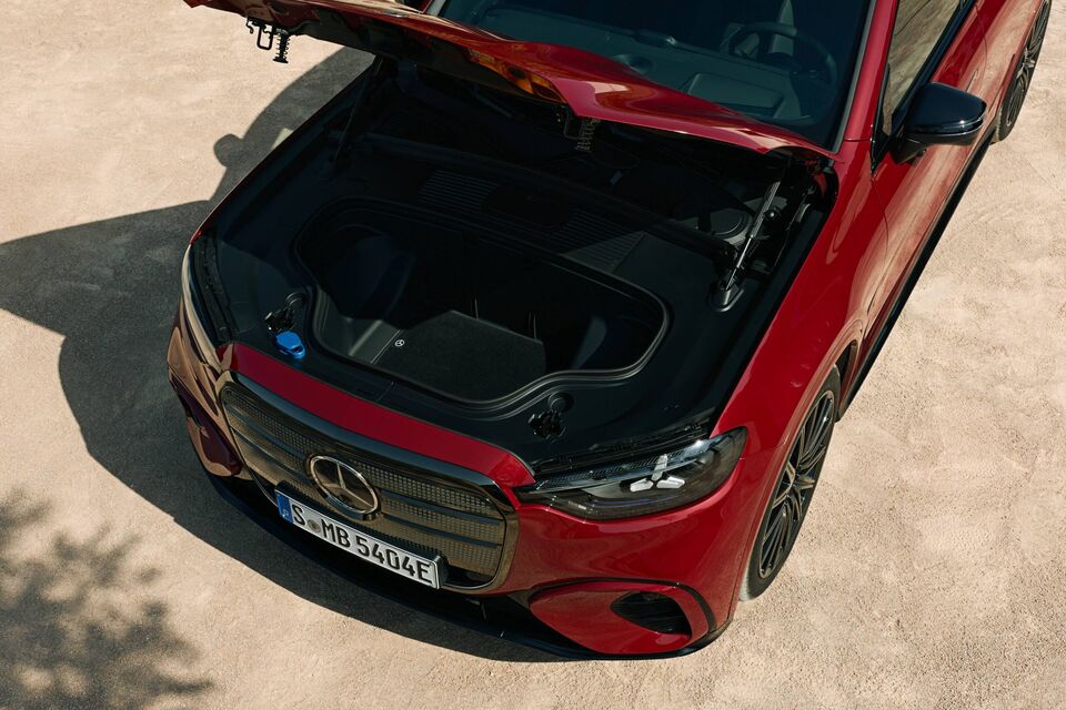 Mercedes-Benz GLC (2025)