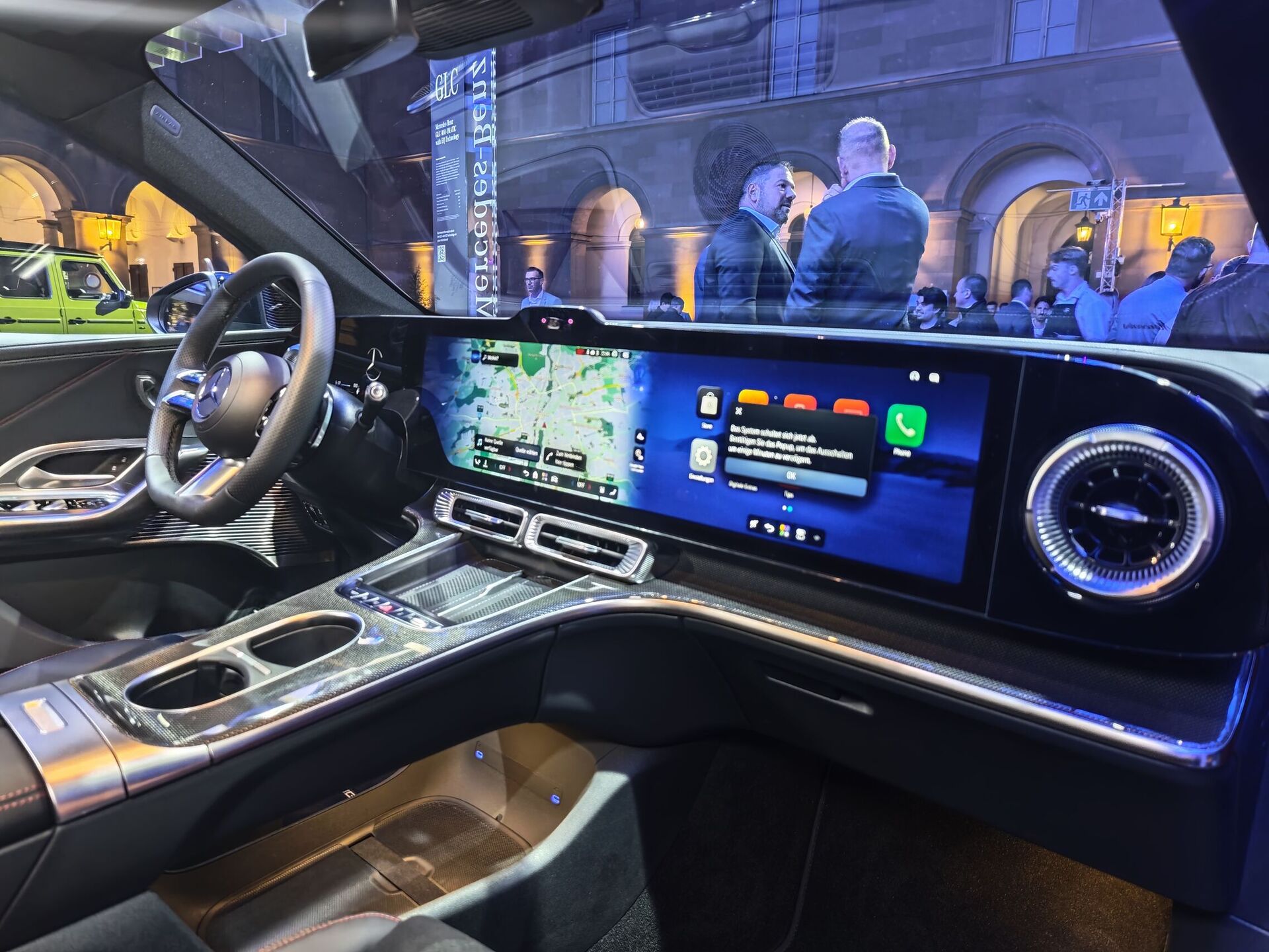 Mercedes-Benz GLC (2025)