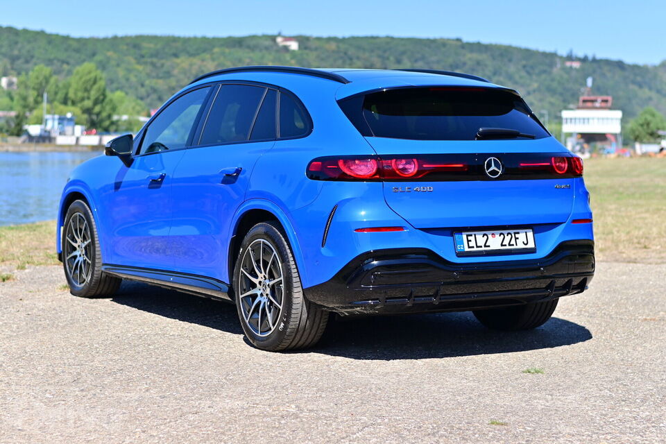 Mercedes-Benz GLC EQ (2025)