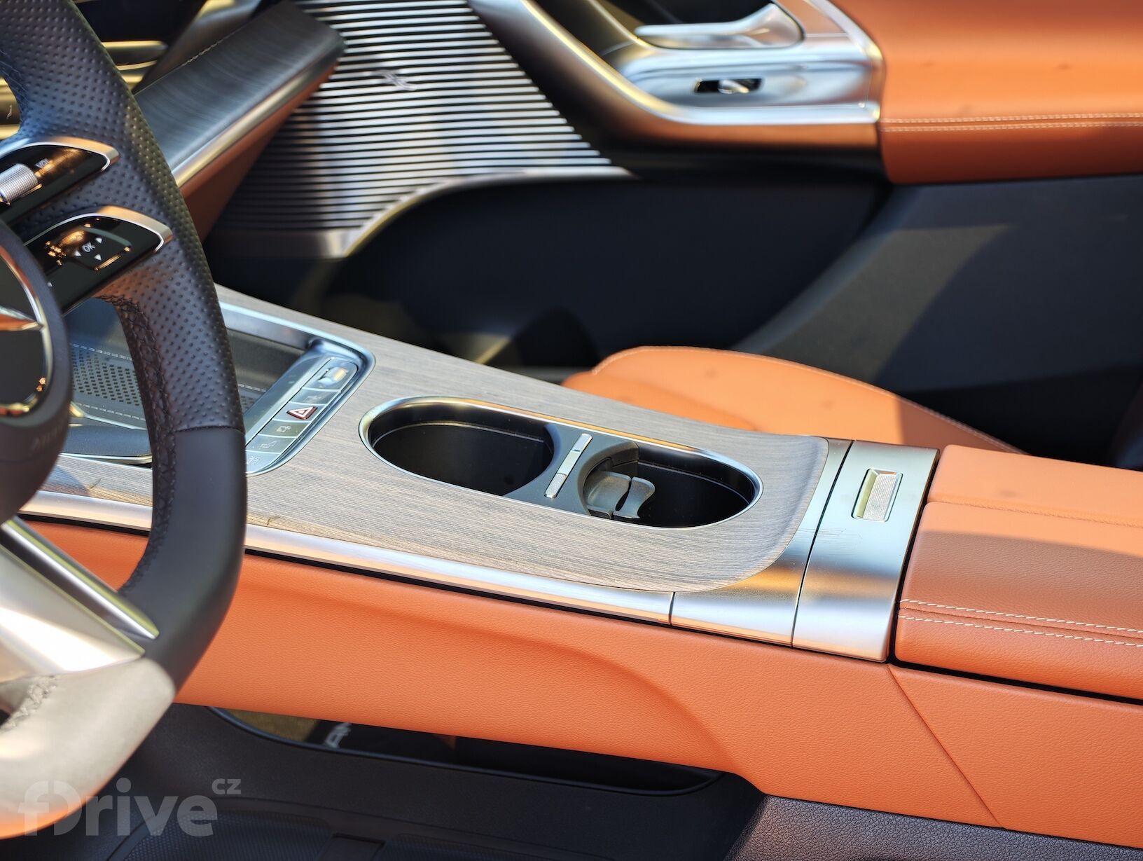 Mercedes-Benz GLC EQ (2025)