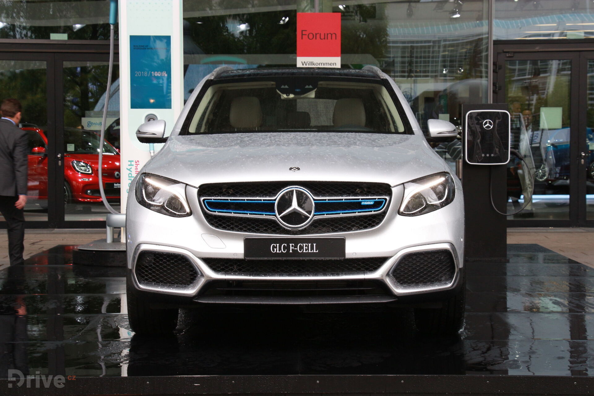 Mercedes-Benz GLC F-CELL