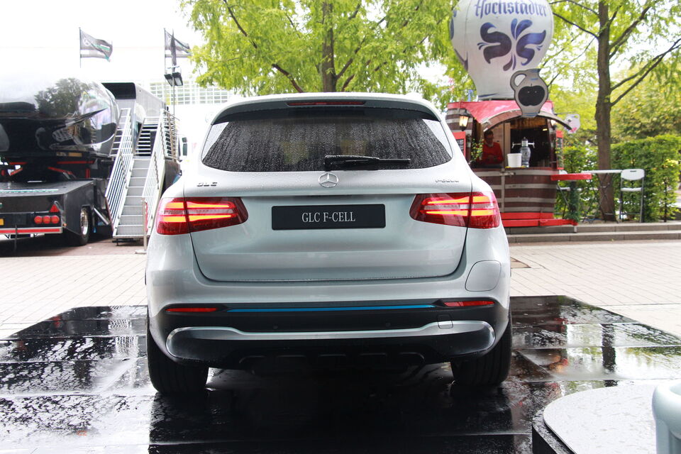 Mercedes-Benz GLC F-CELL