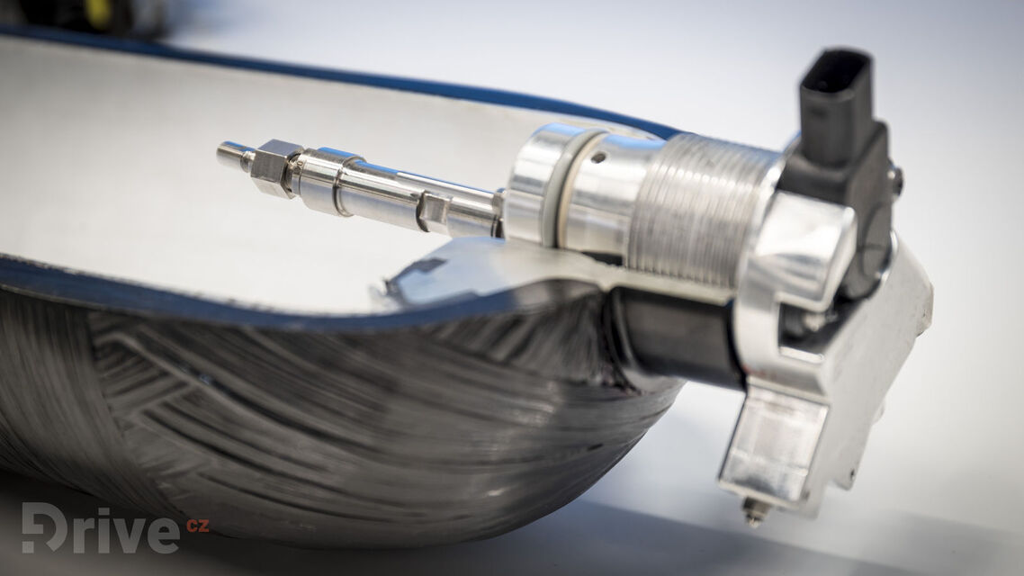 Mercedes-Benz GLC F-CELL