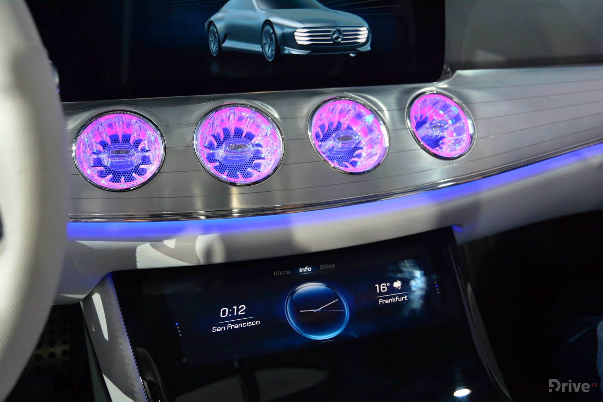 Mercedes-Benz IAA Concept