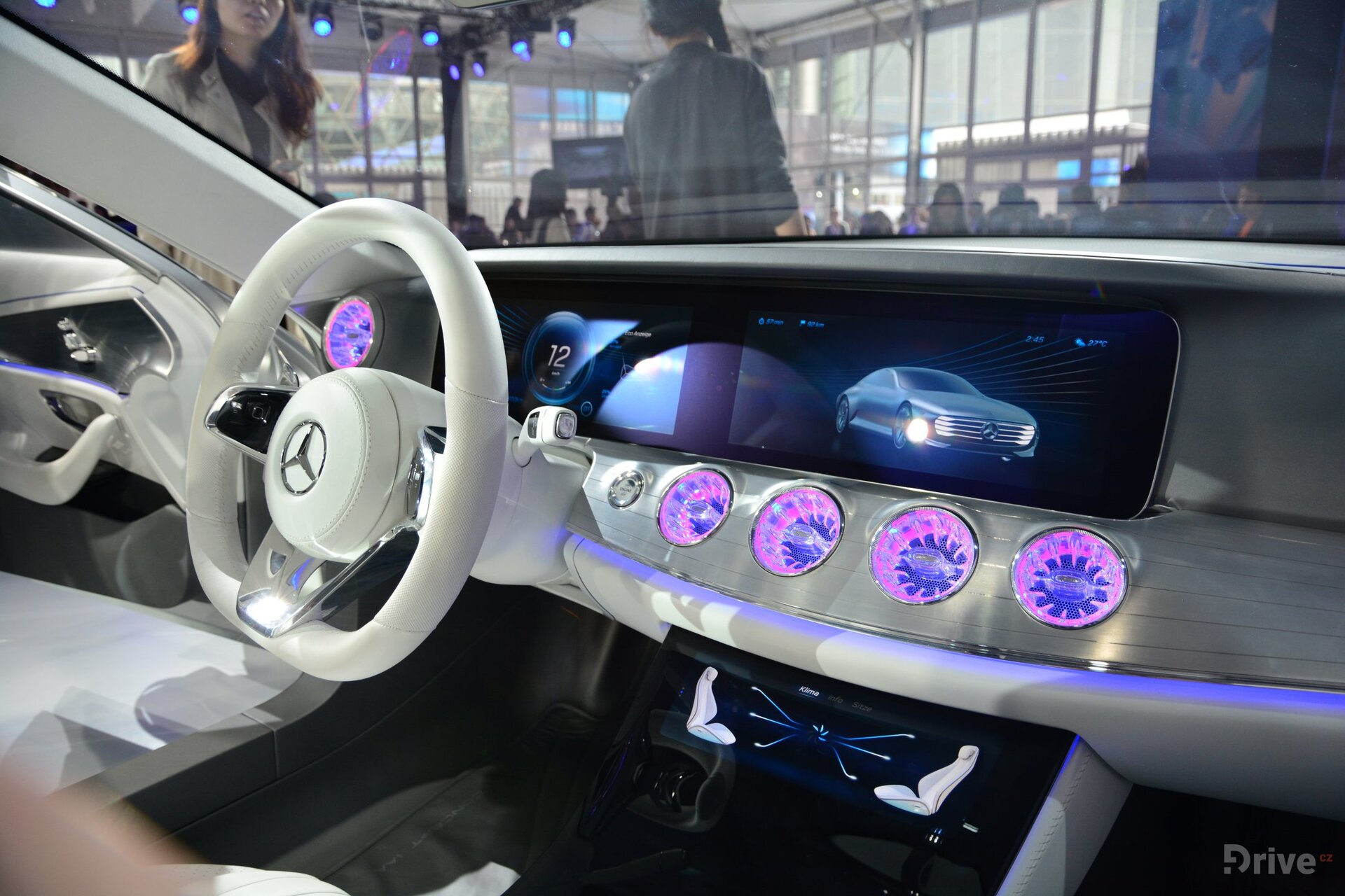 Mercedes-Benz IAA Concept