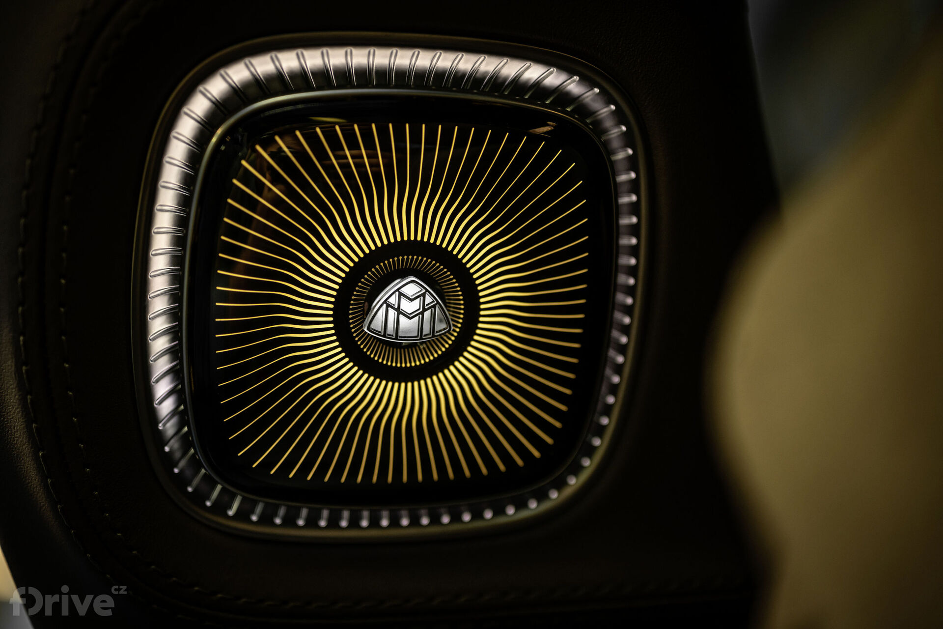 Mercedes-Benz Maybach EQS SUV