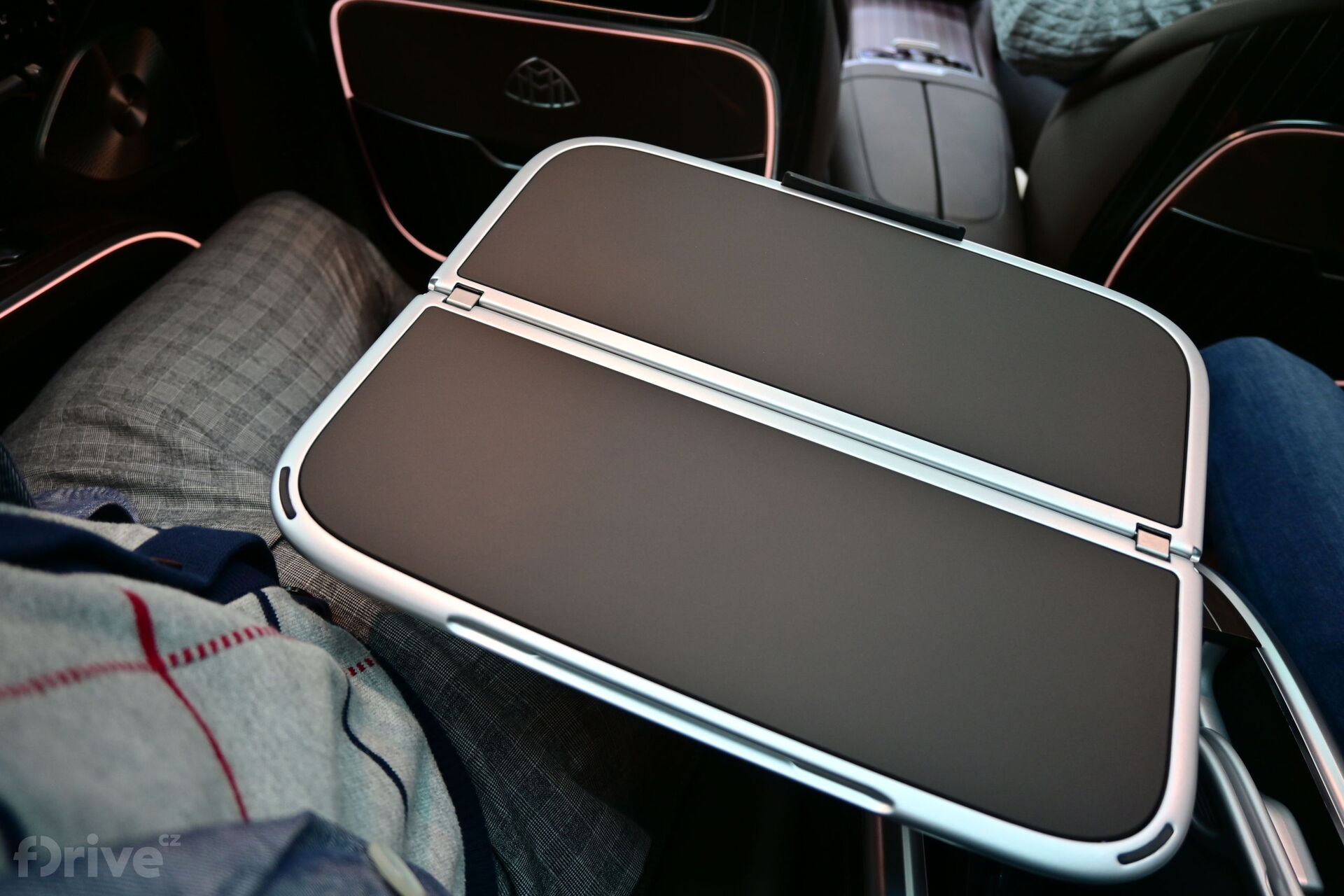 Mercedes-Benz Maybach EQS SUV