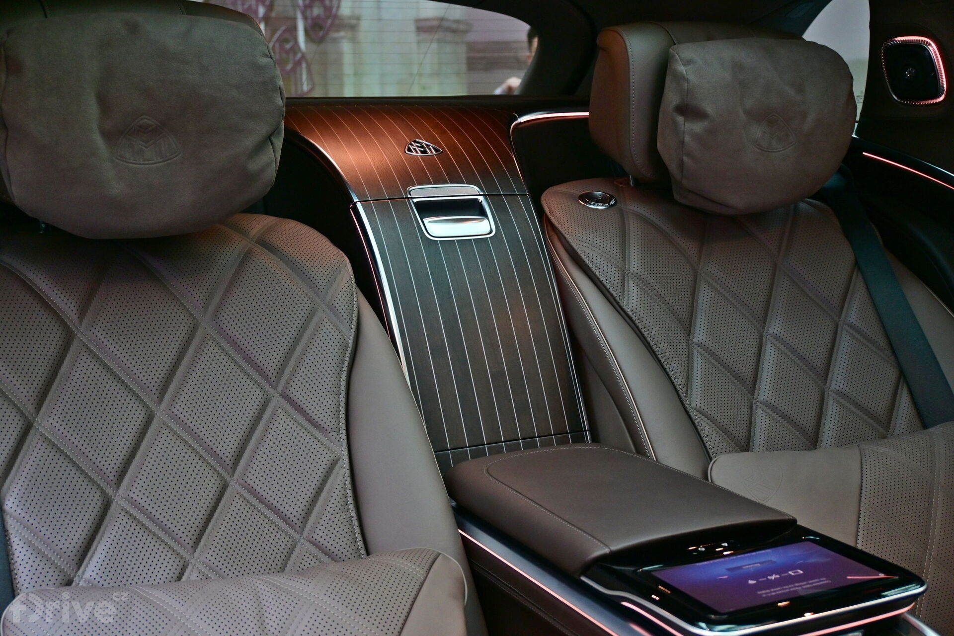 Mercedes-Benz Maybach EQS SUV