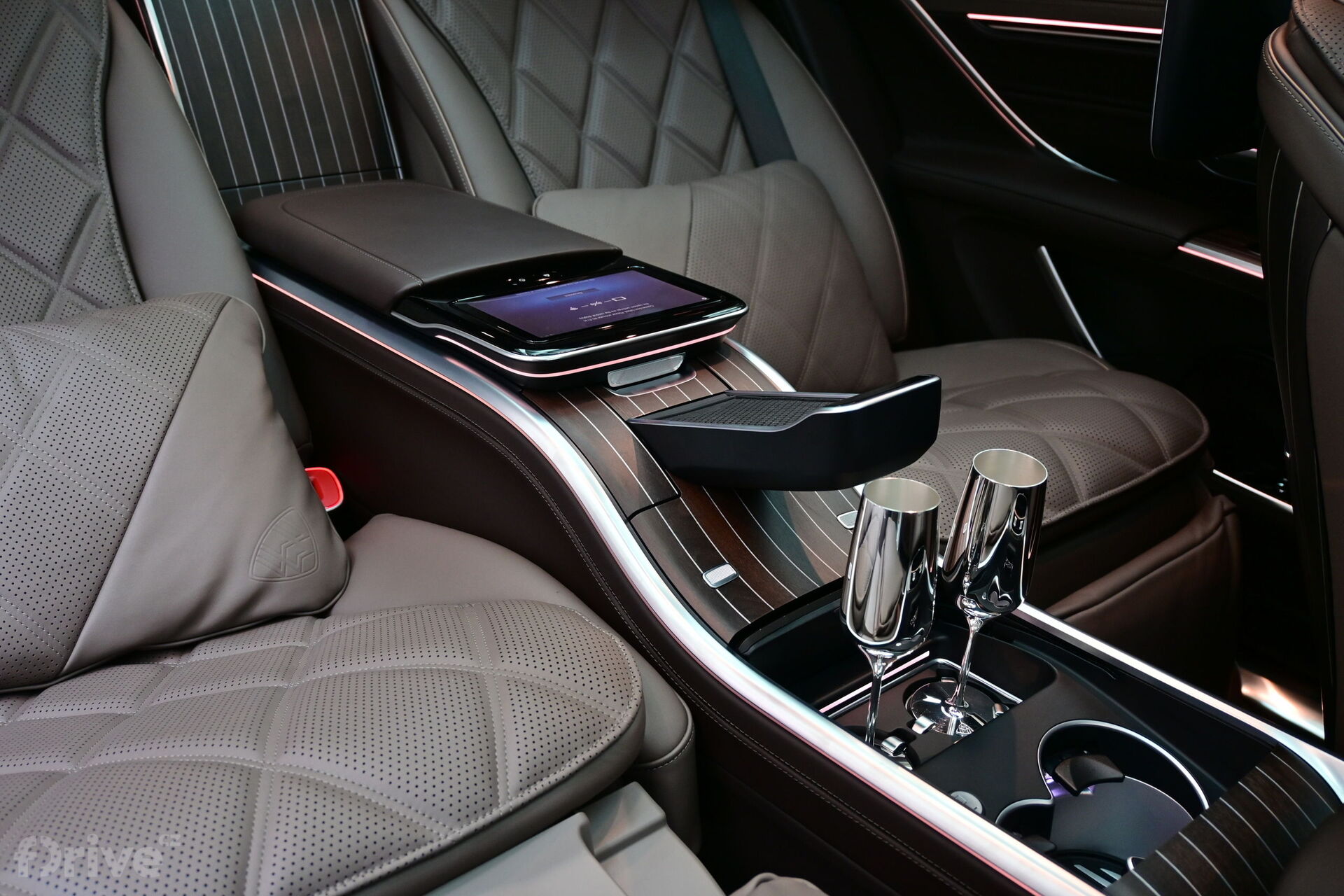 Mercedes-Benz Maybach EQS SUV