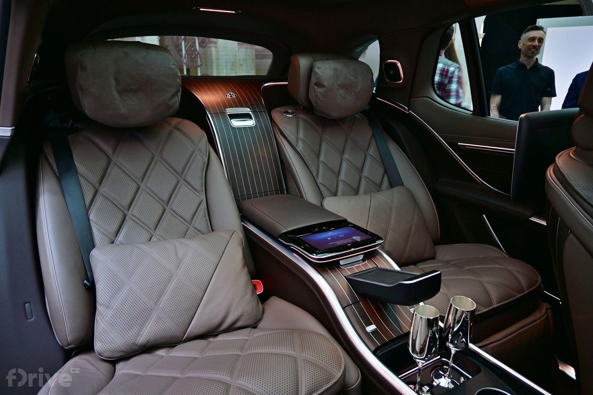 Mercedes-Benz Maybach EQS SUV