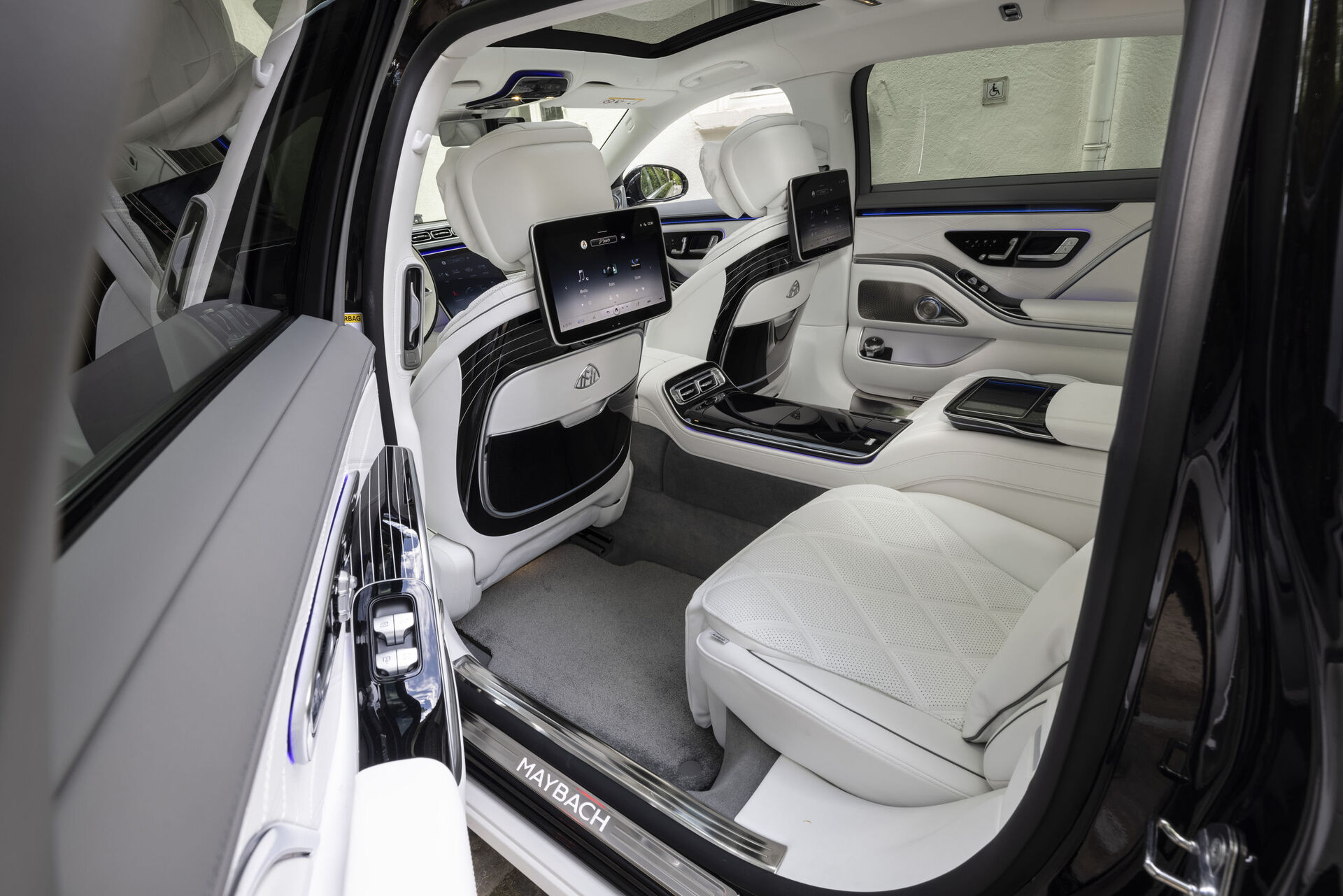 Mercedes-Benz Maybach S