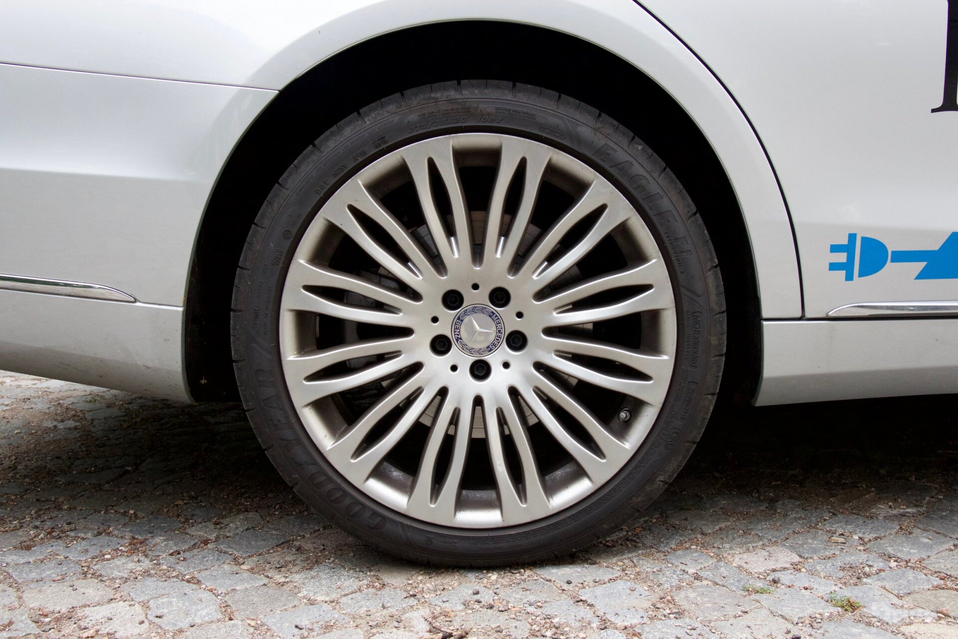 Mercedes-Benz S 500 Plug-in Hybrid (2014)