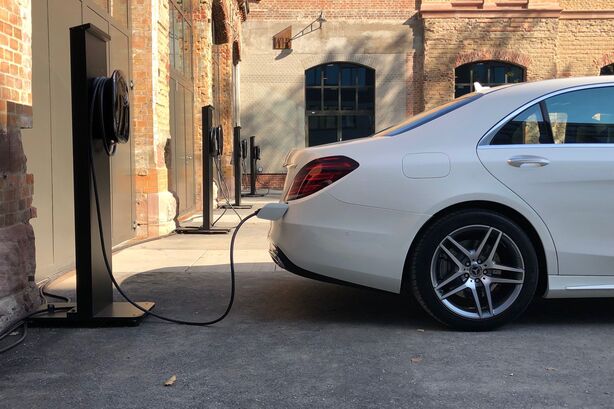 Mercedes-Benz třídy S 560e