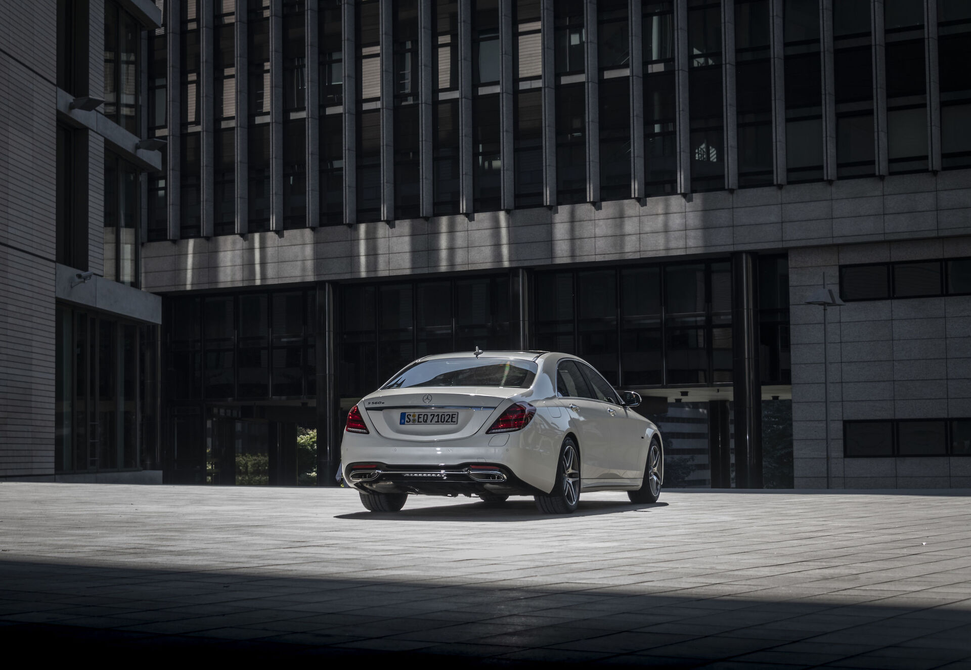 Mercedes-Benz třídy S 560e