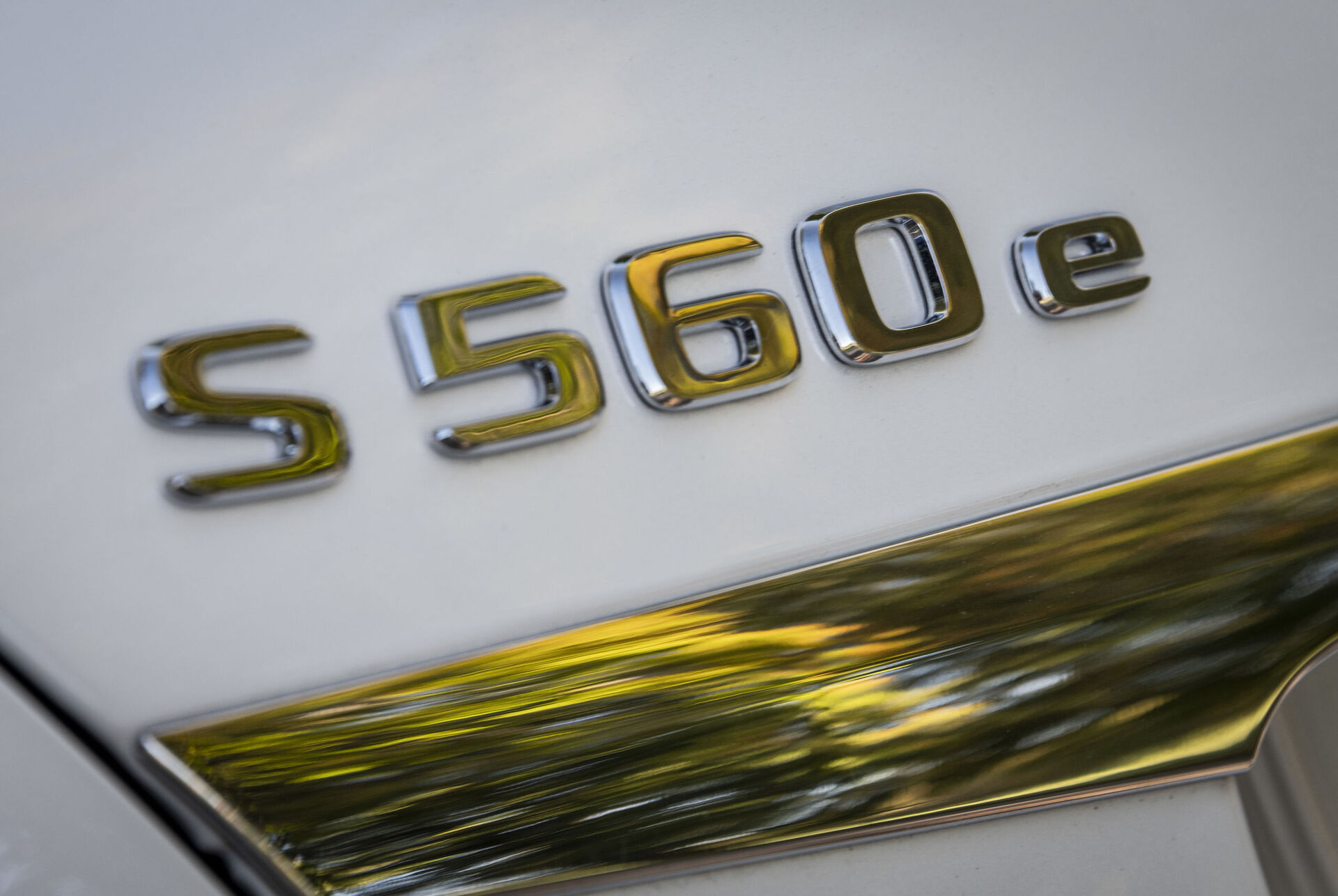 Mercedes-Benz třídy S 560e