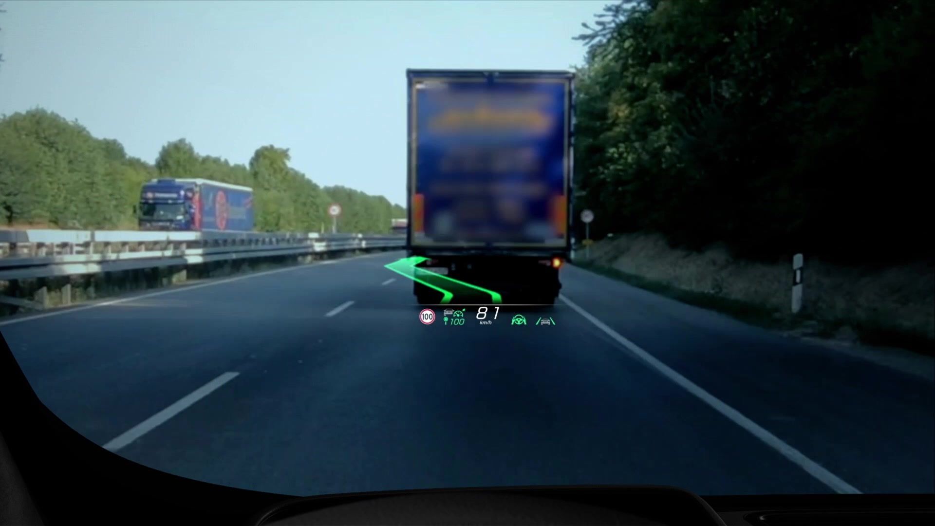 Mercedes-Benz UX 2020