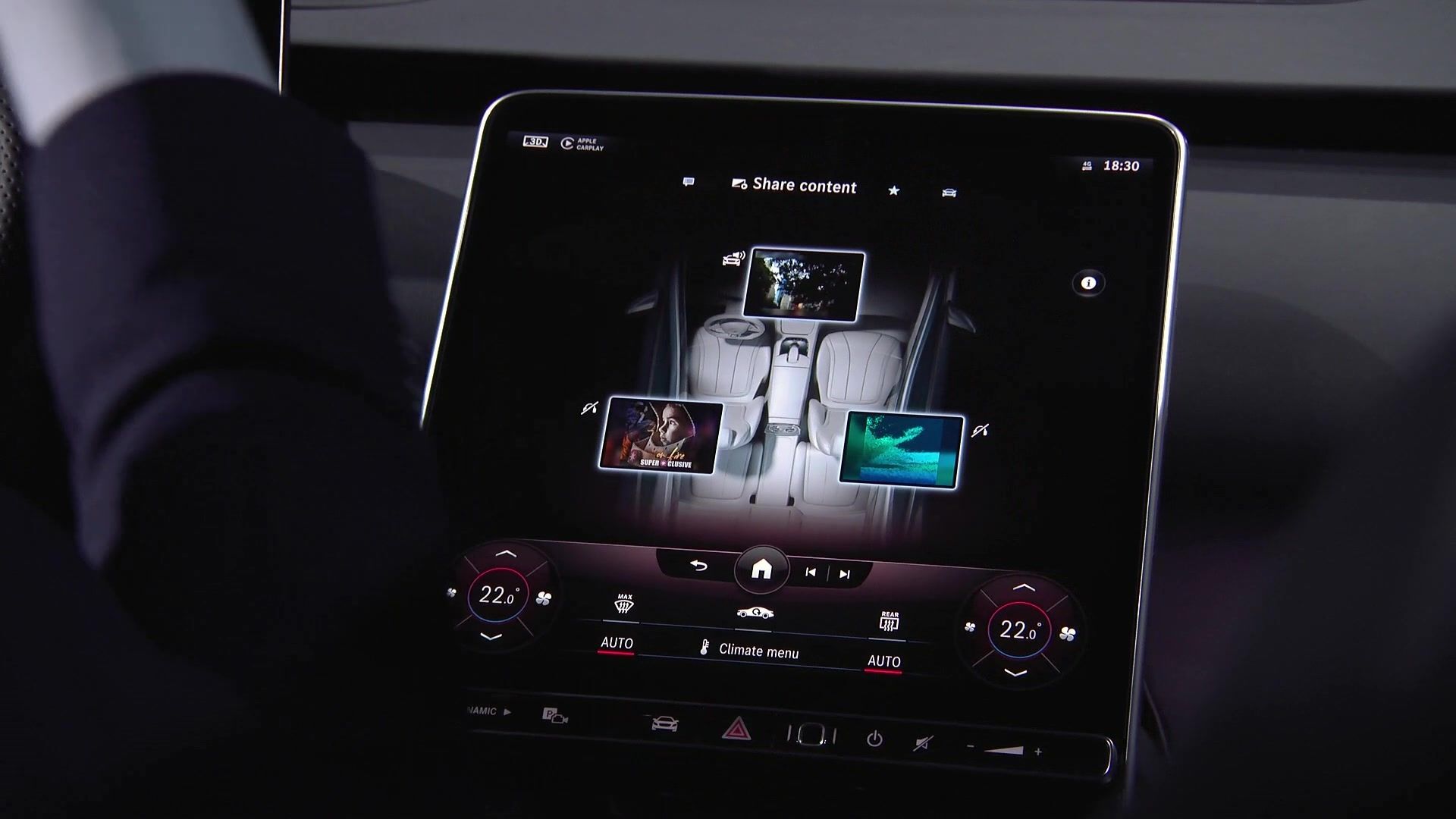 Mercedes-Benz UX 2020