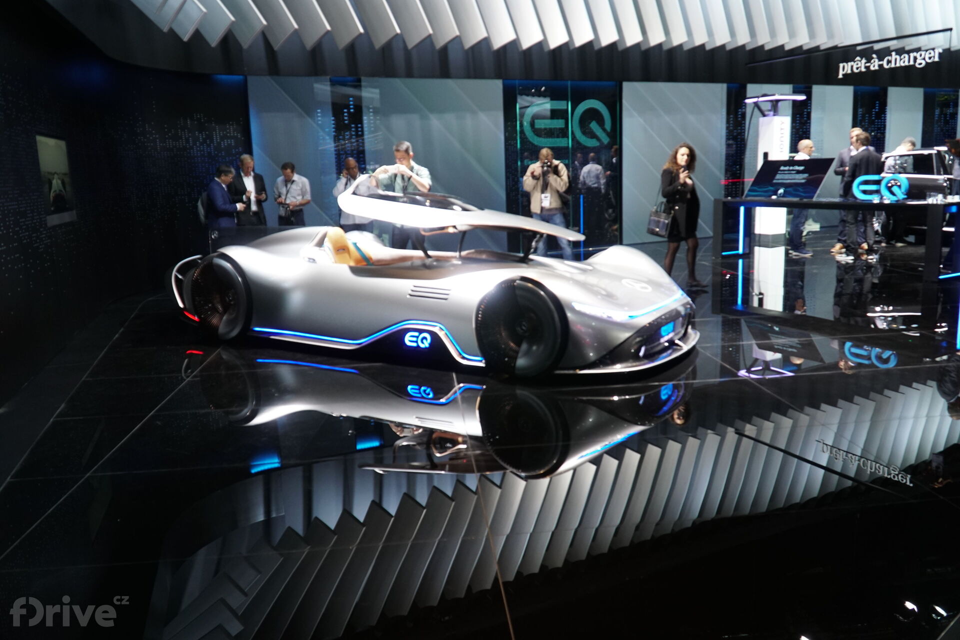 Mercedes-Benz Vision EQ Silver Arrow 2018