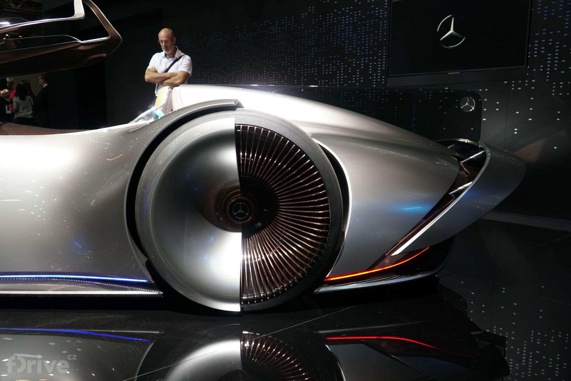 Mercedes-Benz Vision EQ Silver Arrow 2018