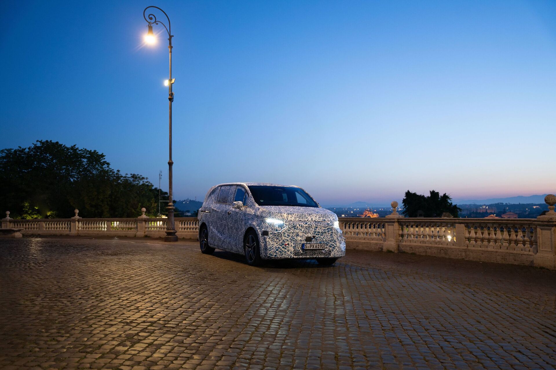 Mercedes-Benz VLE