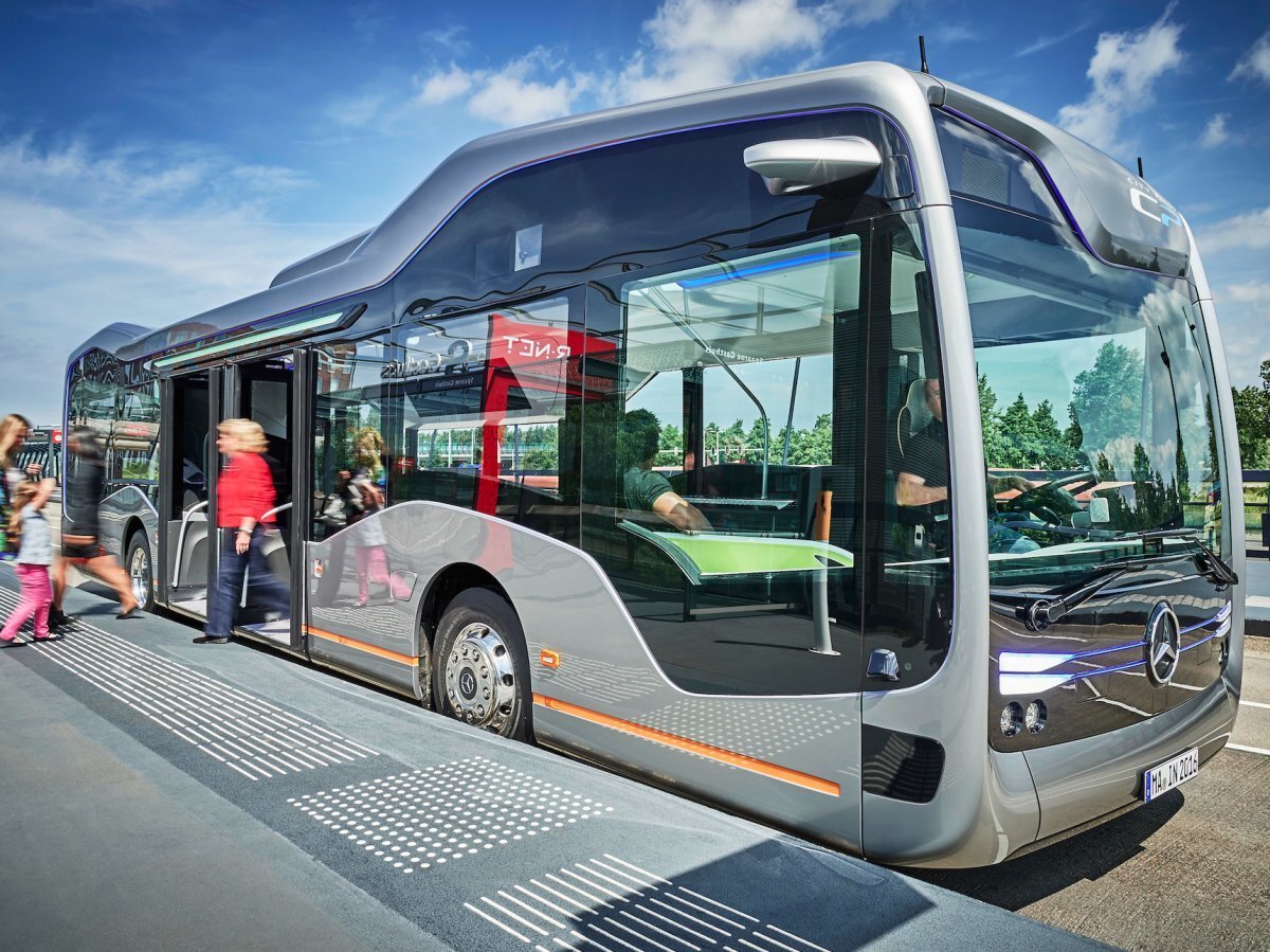 Mercedes Future Bus