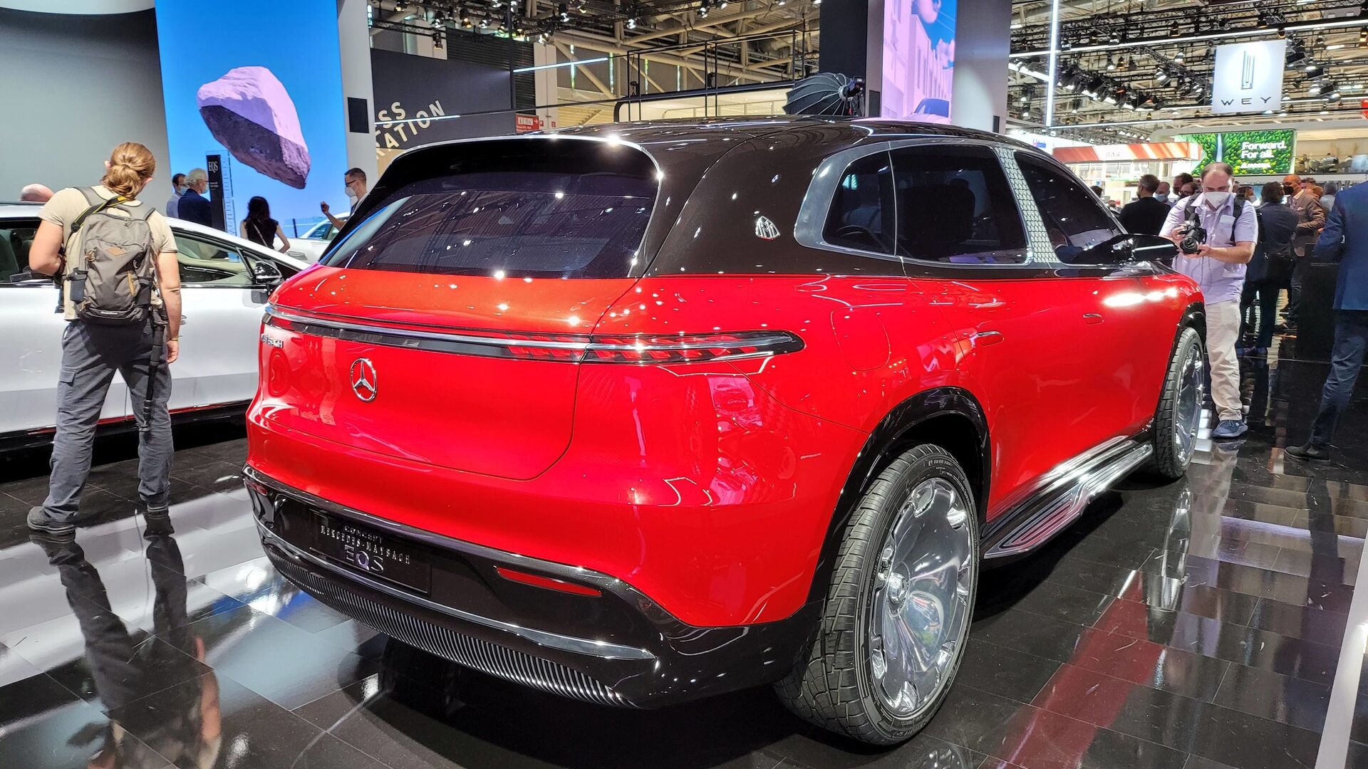 Mercedes-Maybach EQS