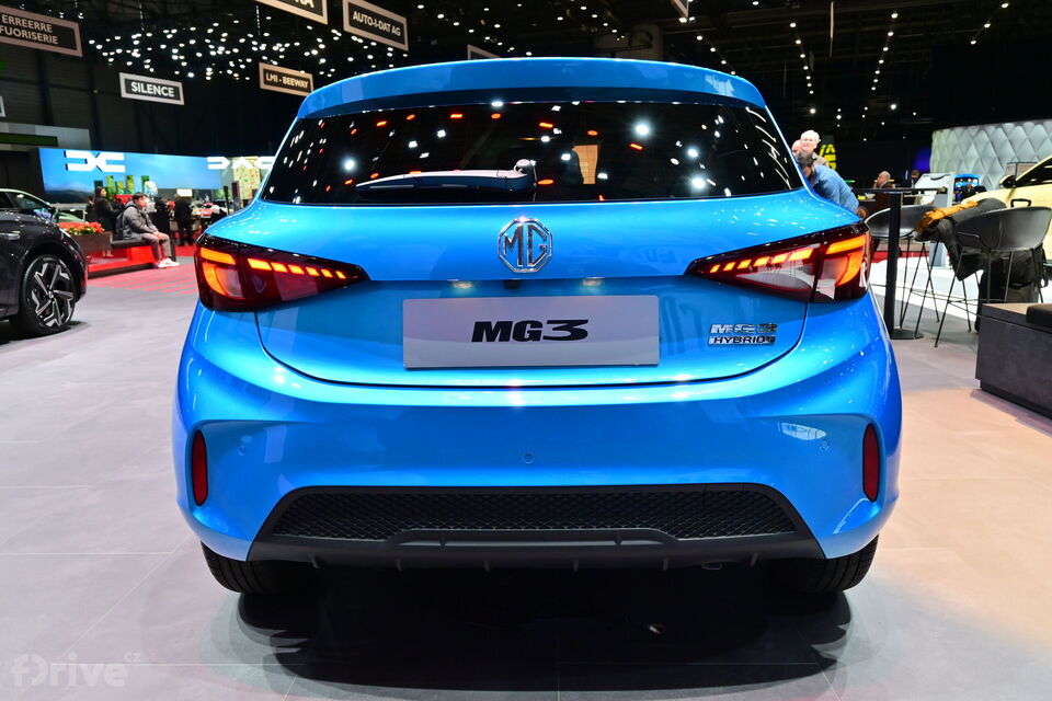 MG 3