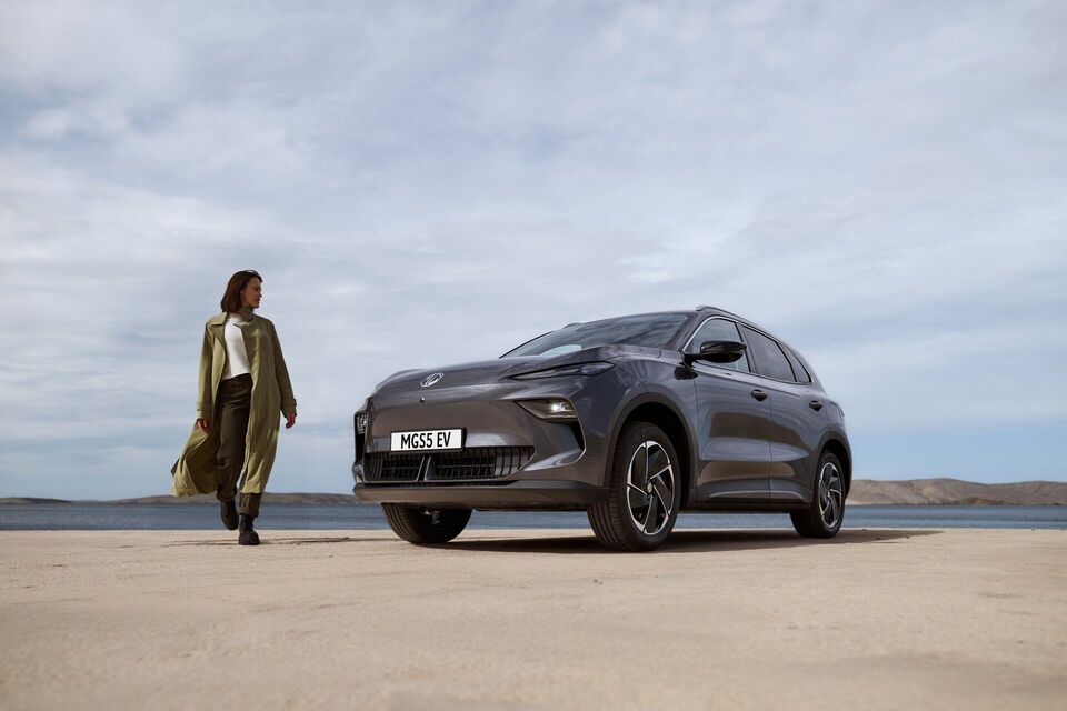 MG S5 EV