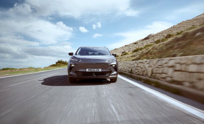 MG S5 EV