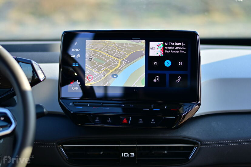 MG versus Volkswagen ID.3