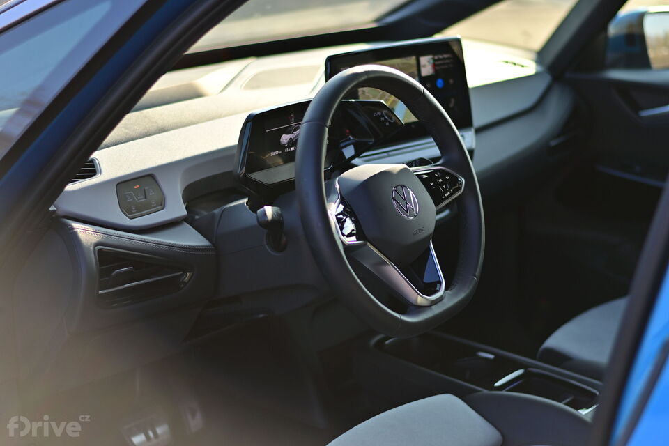 MG versus Volkswagen ID.3