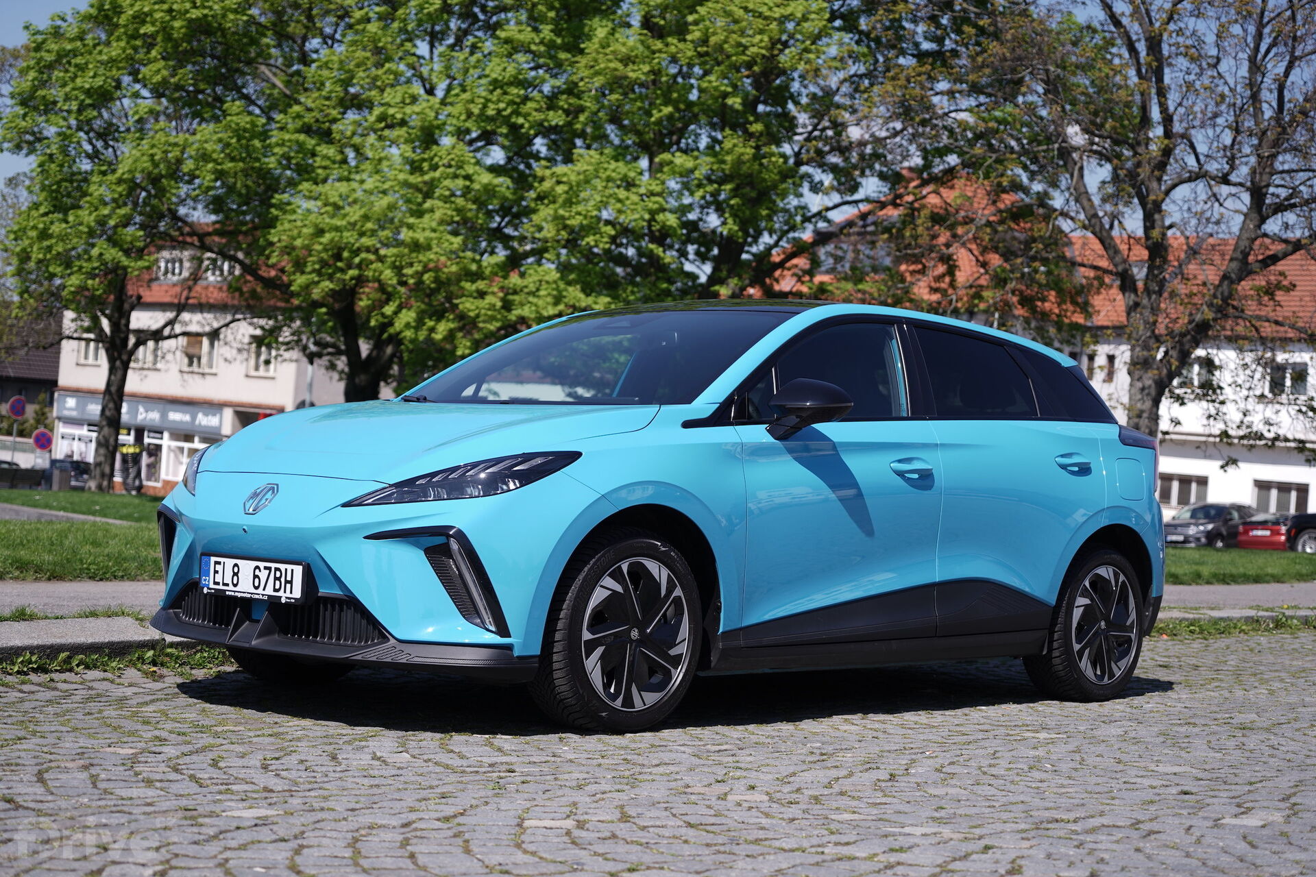 MG4 Electric Trophy Long Range