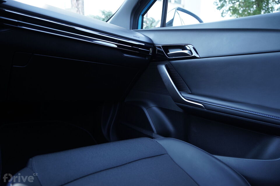 MG4 Electric Trophy Long Range