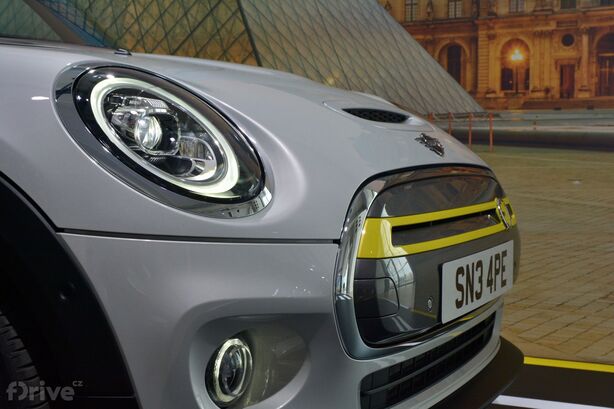 MINI Cooper SE